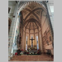 Sant'Anastasia a Verona, photo marekhiaro, tripadvisor,3.jpg